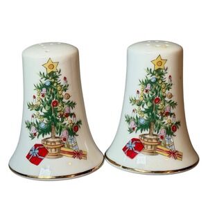 Vintage Christmas Tree Salt and Pepper Shakers Set 1075 Liffon Exclusive Japan